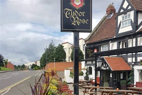 tudor rose gateshead|pubs with beer garden gateshead.